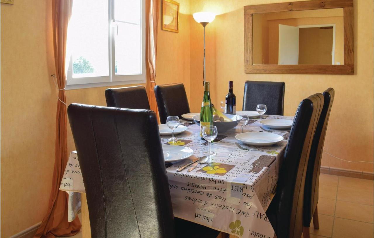 4 Bedroom Cozy Home In Port-En-Bessin-Huppain Eksteriør bilde
